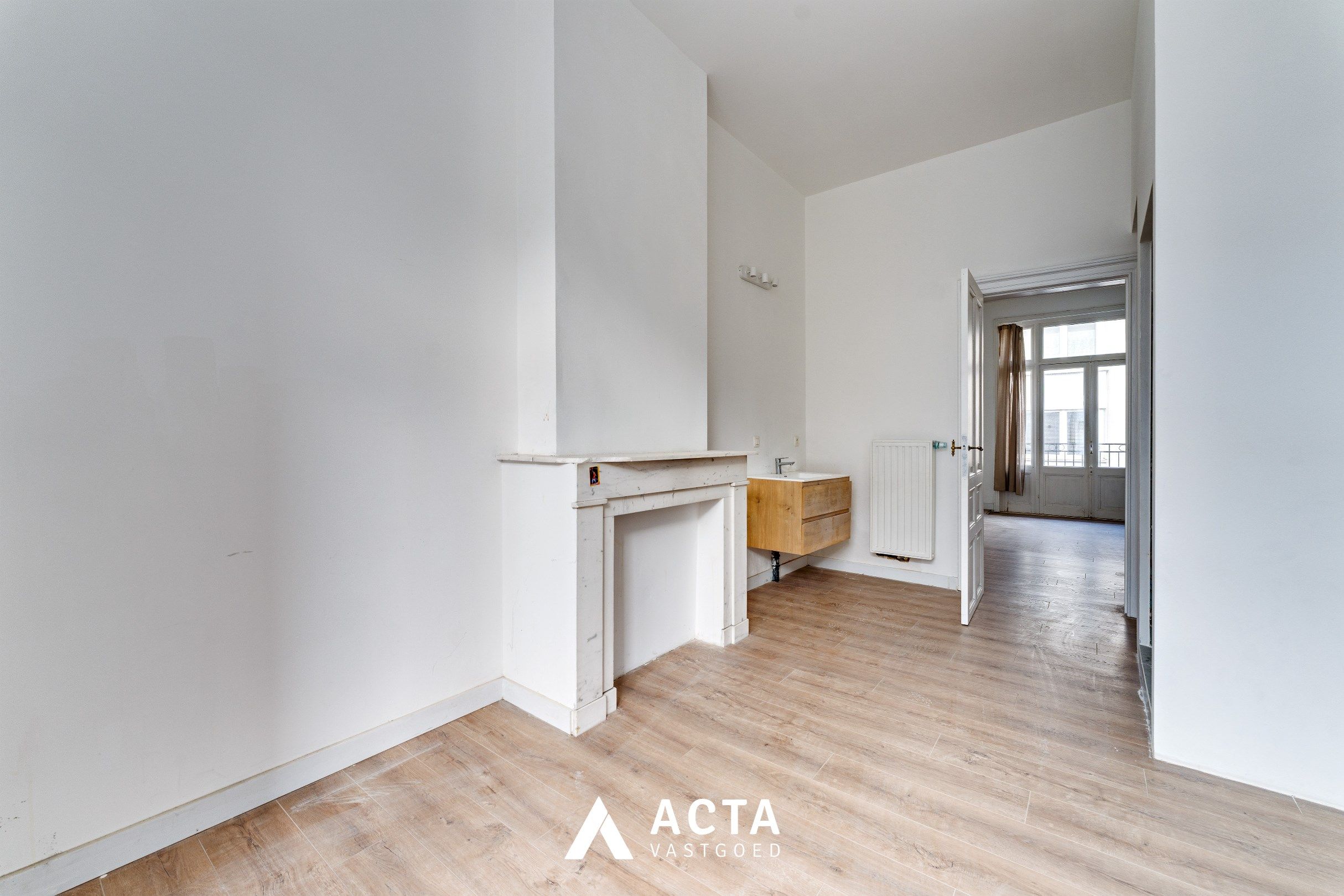 Gerenoveerde herenwoning met vier vergunde appartementen in hartje Oostende foto 27