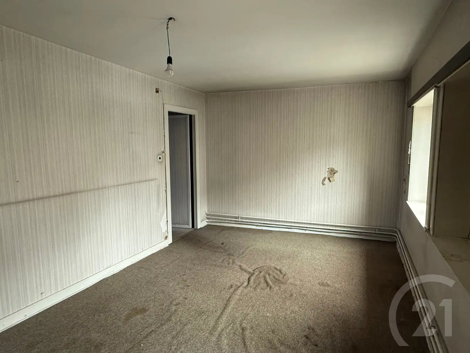 Te renoveren handelspand in het centrum van Tremelo! foto 18