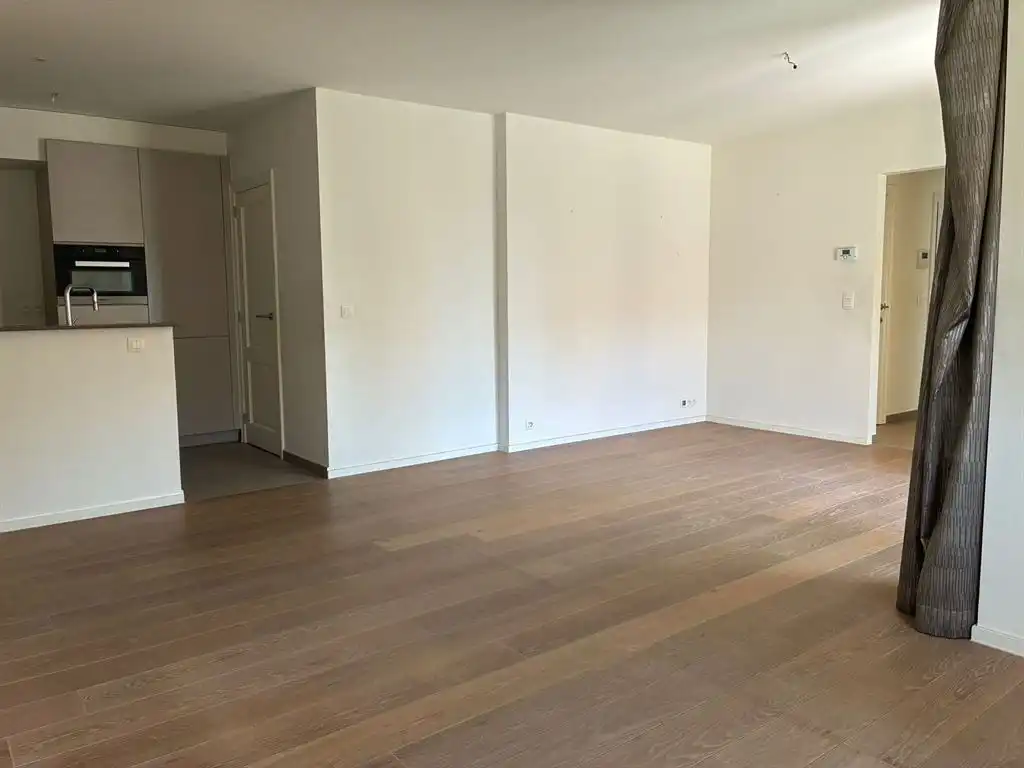 Nieuwbouw appartement in centrum 's-Gravenwezel foto 6