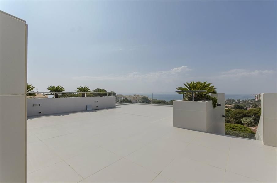 NIEUWBOUW VILLA'S 250 m VAN HET STRAND IN CAMPOAMOR foto 6