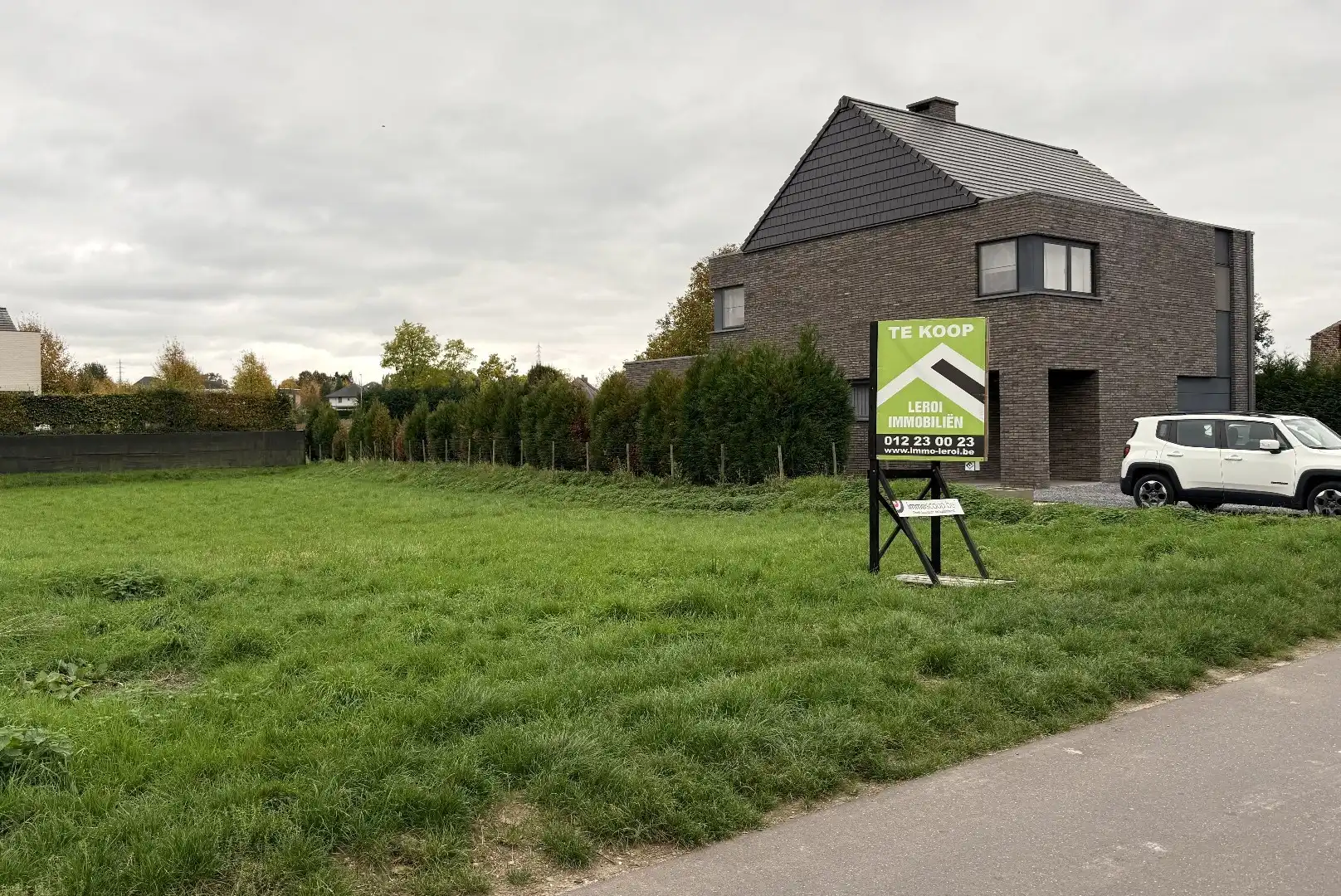 Zuidgericht bouwperceel in doodlopende straat nabij centrum Tongeren foto 5