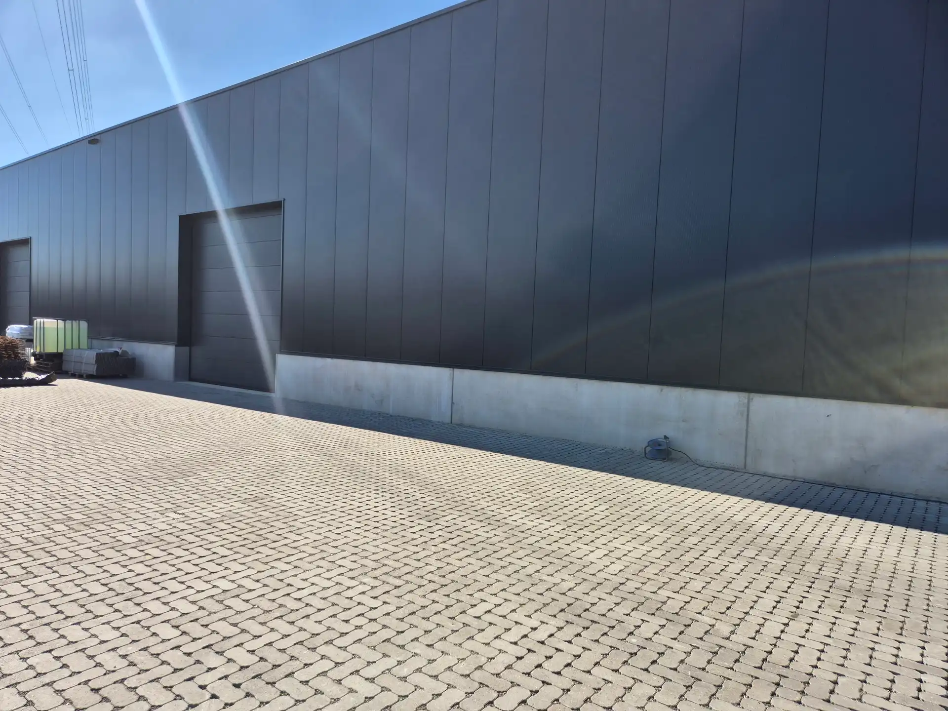 TE KOOP: KMO-unit 4 (opp. 1080m²) op 'Jagersborg' in Maaseik foto 2