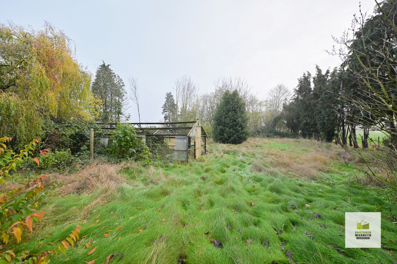 Open bebouwing met een landelijk uitzicht op 2.689m2 foto 20