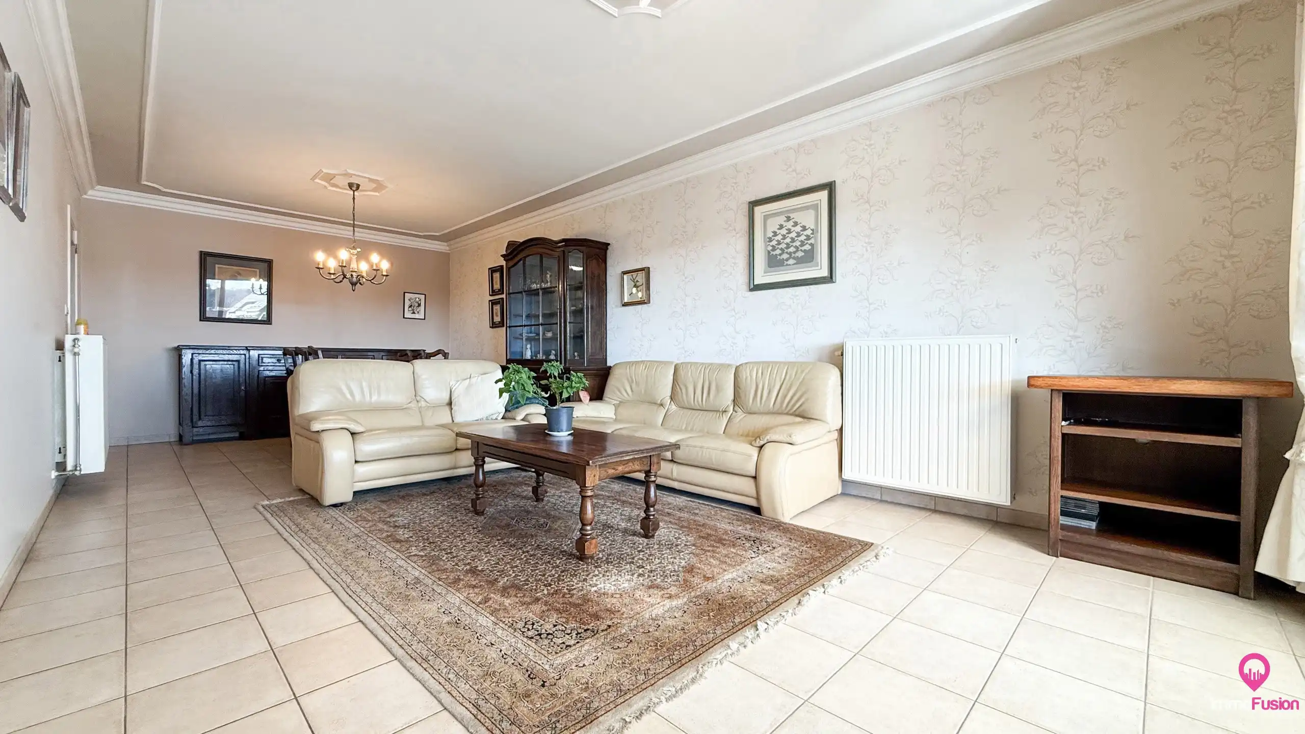 Instapklaar appartement met terras op centrale ligging! foto 4