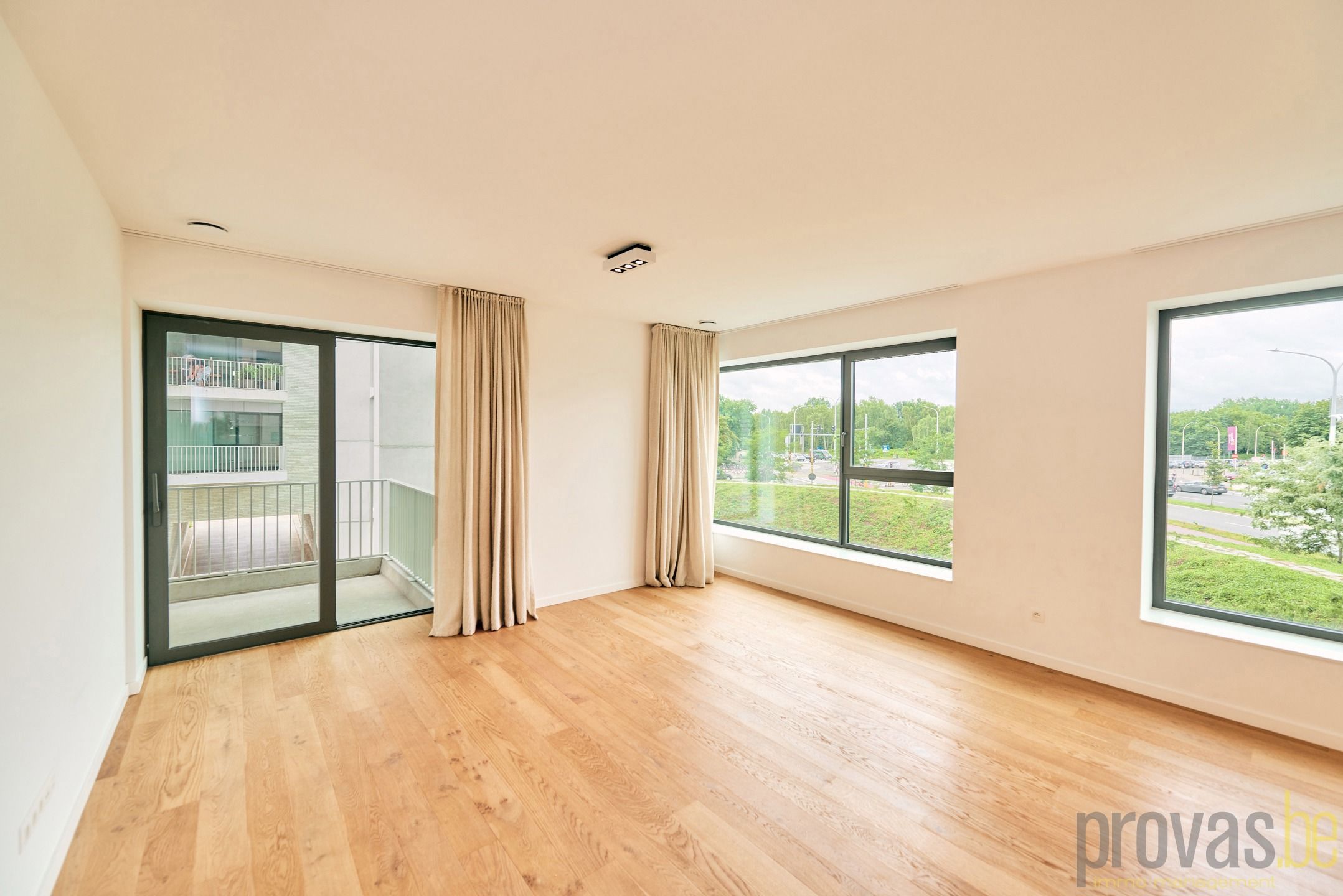 Appartement te koop Desguinlei 86/201 - 2018 Antwerpen