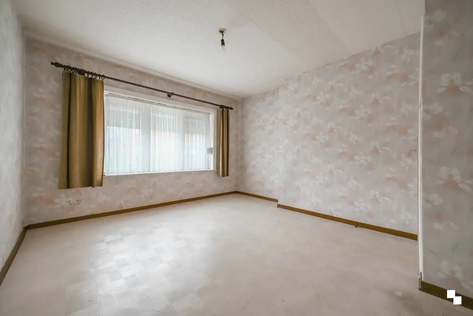Gezellige, te moderniseren halfopen woning in rustige buurt te Izegem foto 24