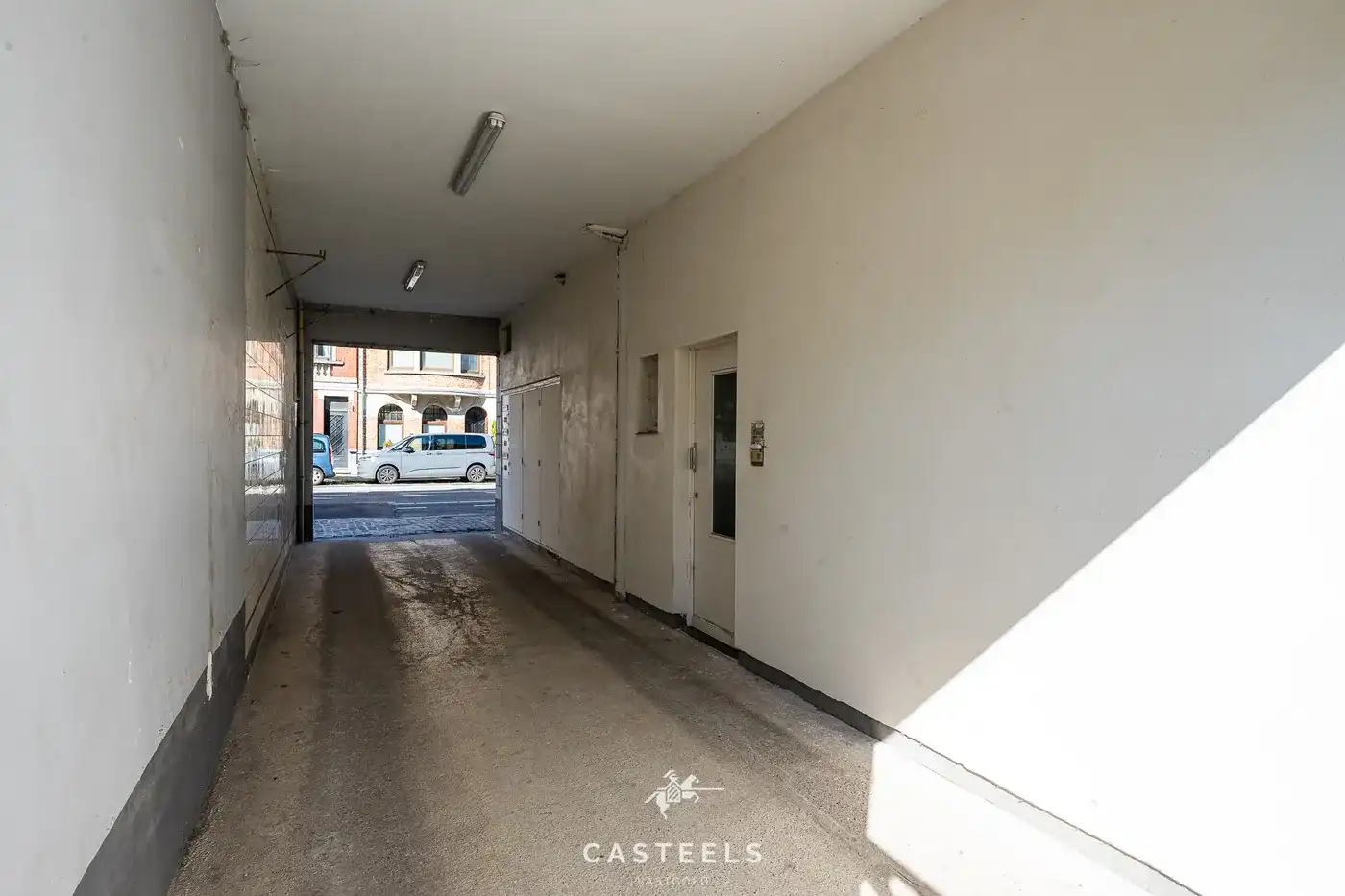 Gerenoveerd gelijkvloers appartement vlak bij Dampoort foto 23