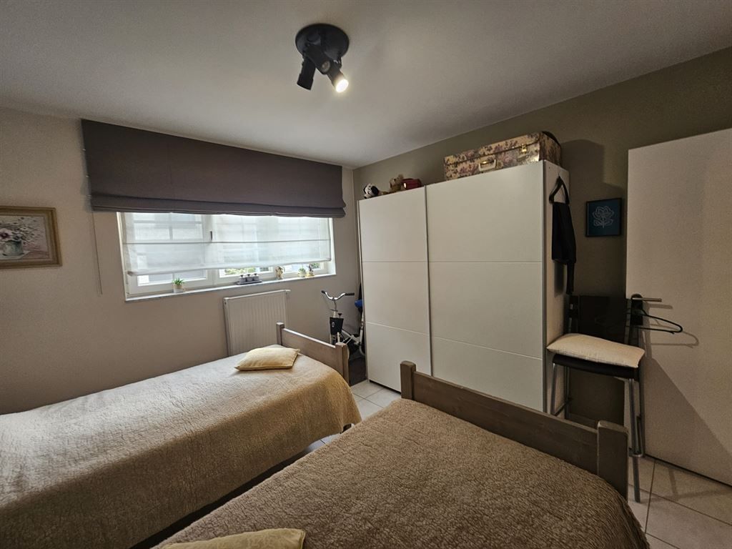 gelijkvloers appartement met staanplaats foto 17