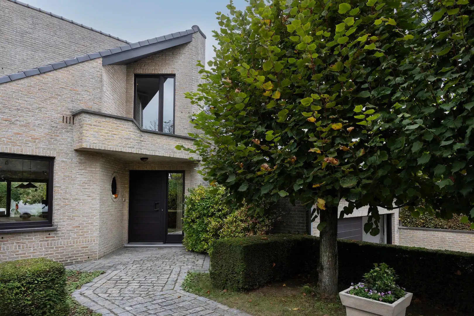 Gezellige, alleenstaande woning in doodlopende straat. foto 2