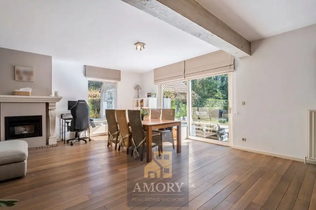 Karaktervolle villa met uitzonderlijke tuin op toplocatie! foto 7