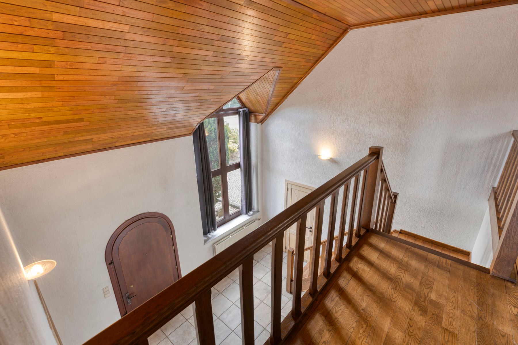 Villa met 4 slaapkamers op perceel van 14a 60ca.  foto 17