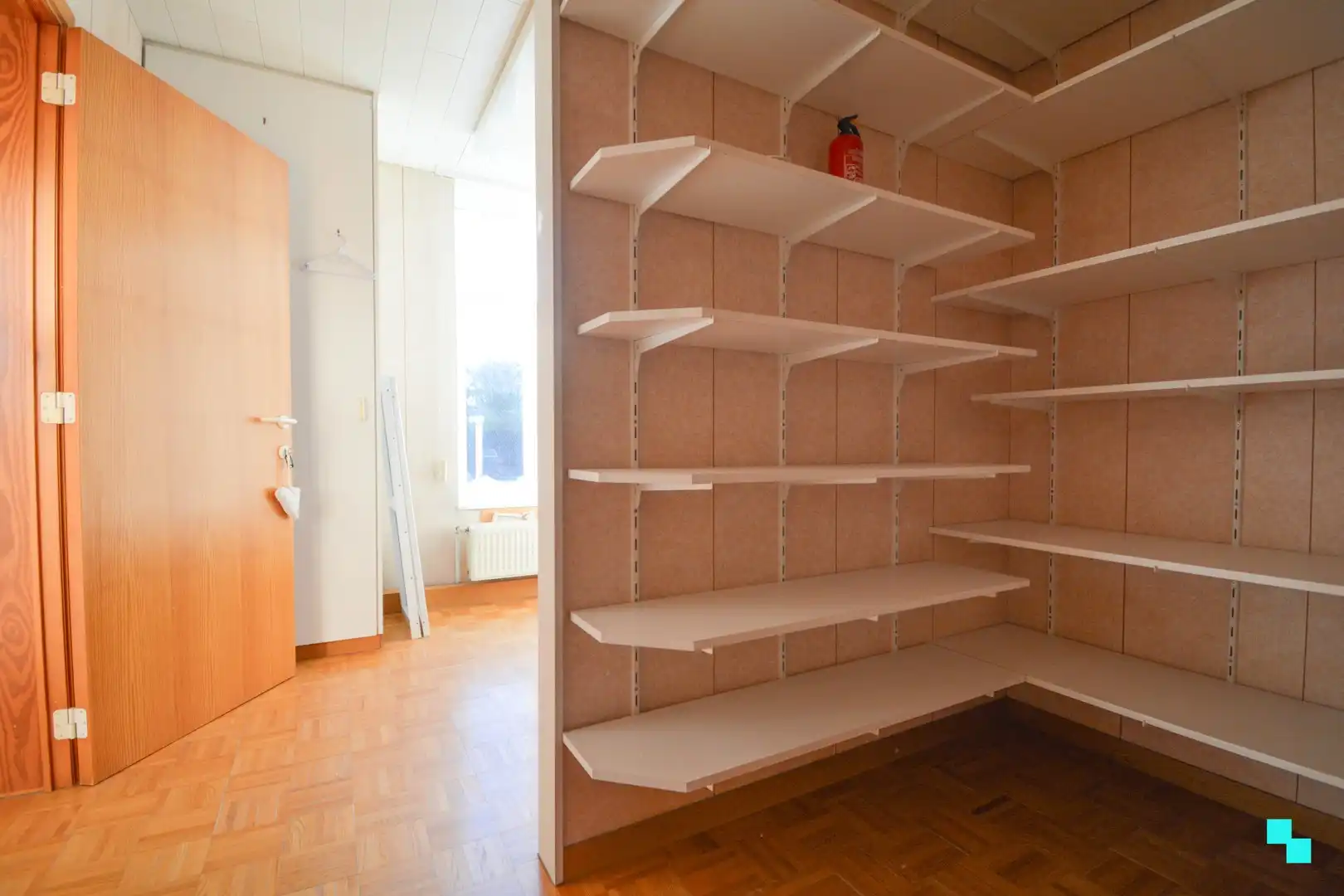 Handelspand met woonst, winkel en atelier te Moorslede foto 24