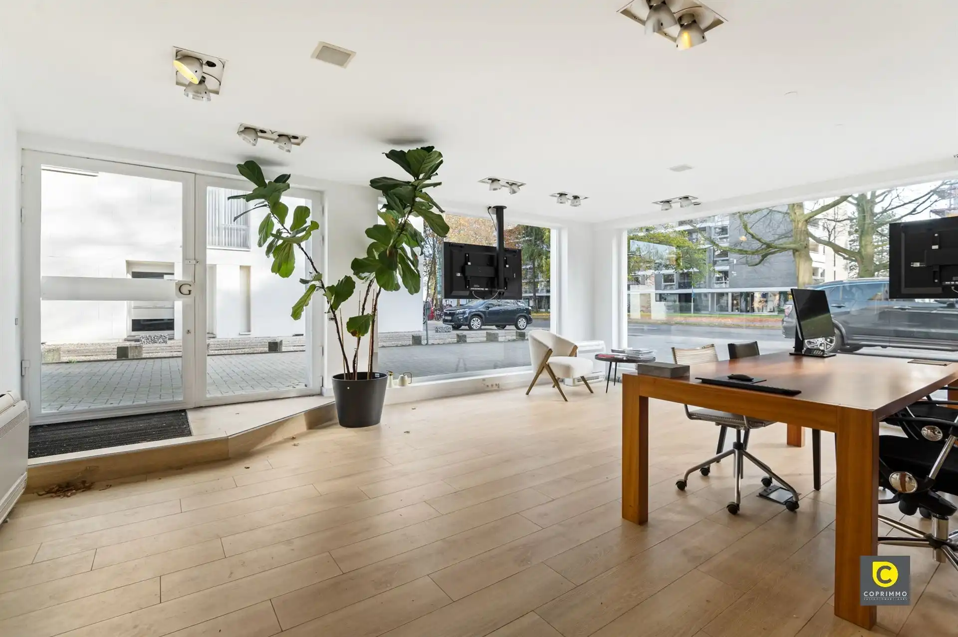 Handelsgelijksvloers/kantoor foto 4