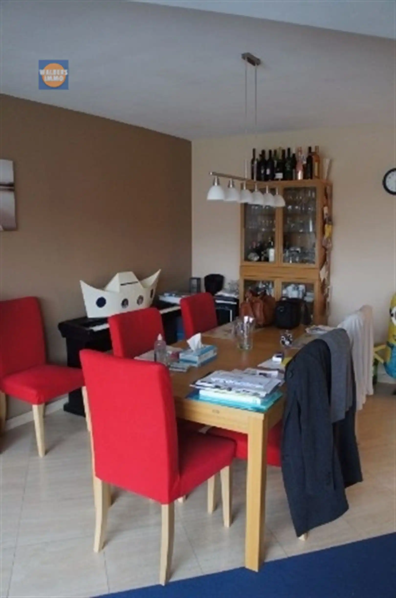 Lichtrijk 2-slaapkamer appartement met terras, garage en zicht op het kanaal foto 7