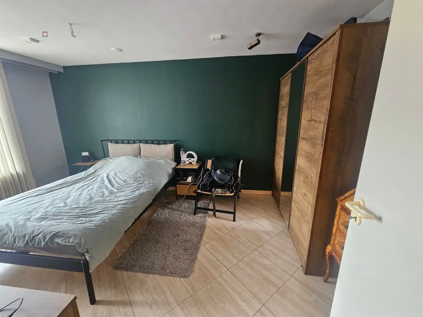 Lichtrijk 2-slaapkamer appartement met terras, garage en zicht op het kanaal foto 7