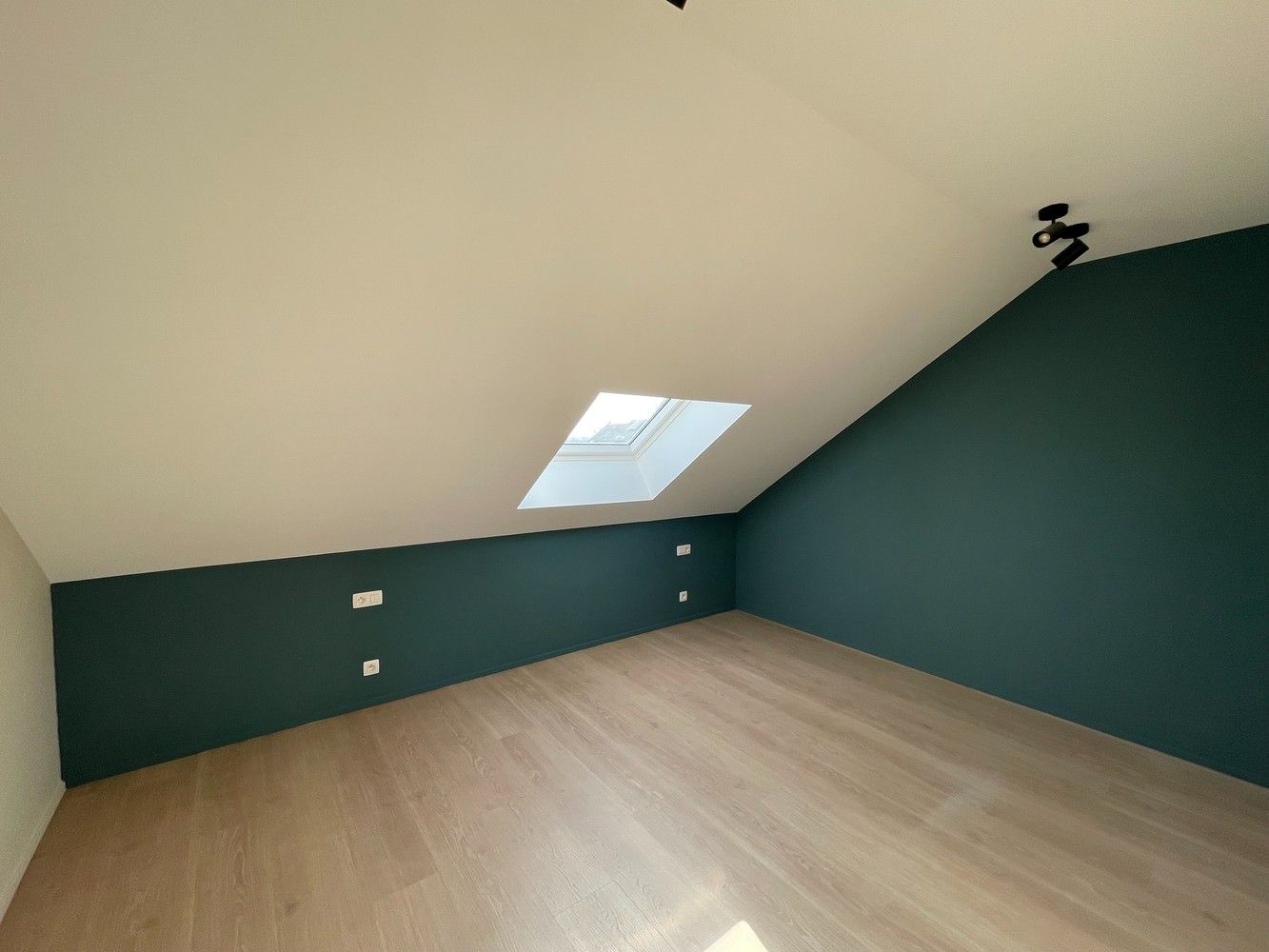 Prachtig nieuwbouw villa-appartement met 2 kamers op toplocatie foto 8