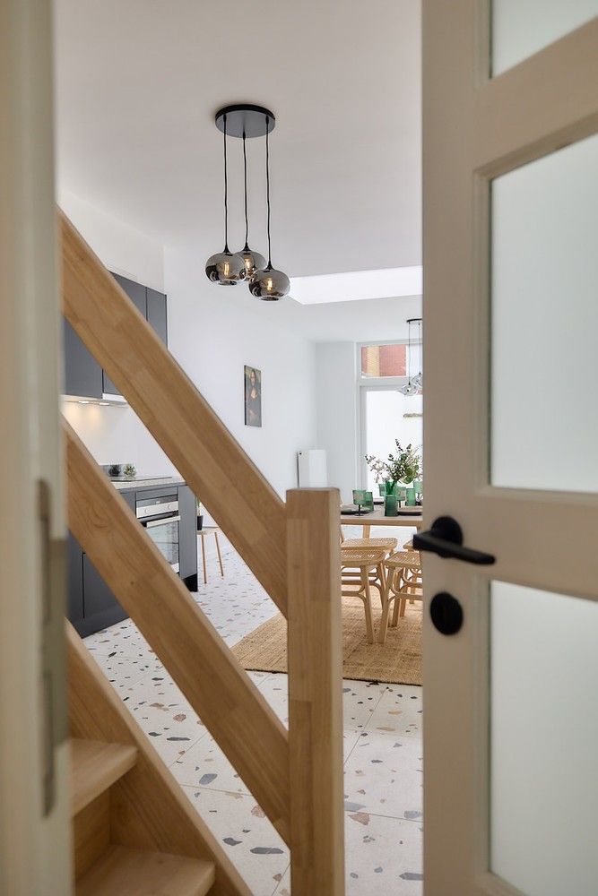 Vernieuwbouwwoning met 3 ruime slaapkamers, bureau en tuin – instapklaar en energiezuinig foto 3