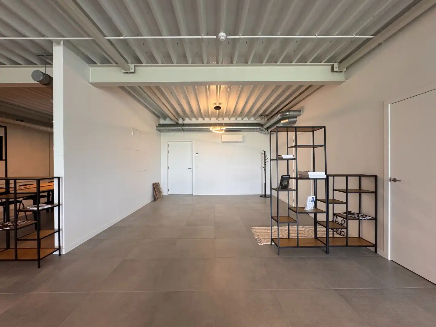 Nieuwe kantoorruimte van 177 m² in Blankenberge foto 11