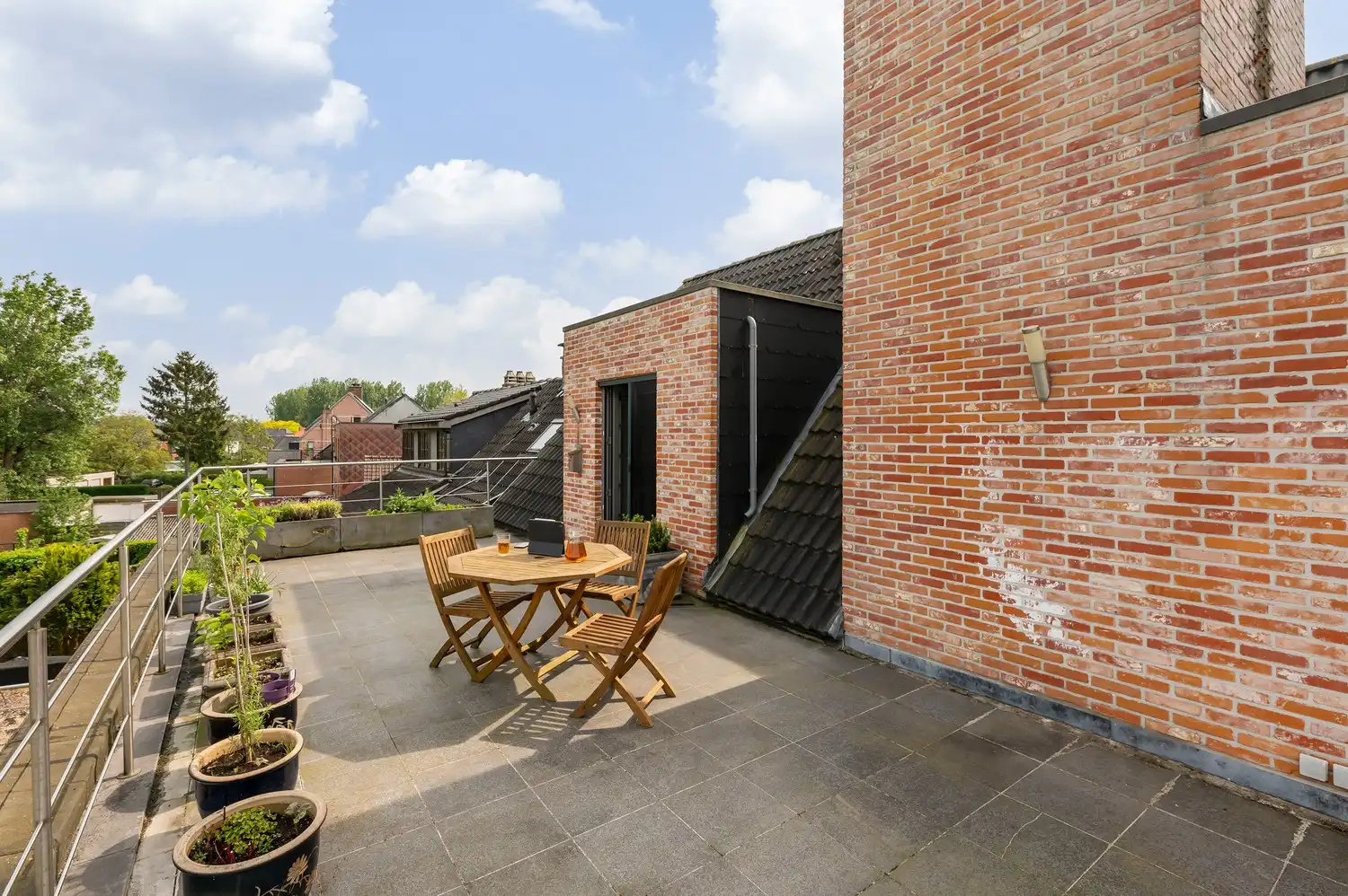 Gunstig gelegen loft met 2 slaapkamers foto 7