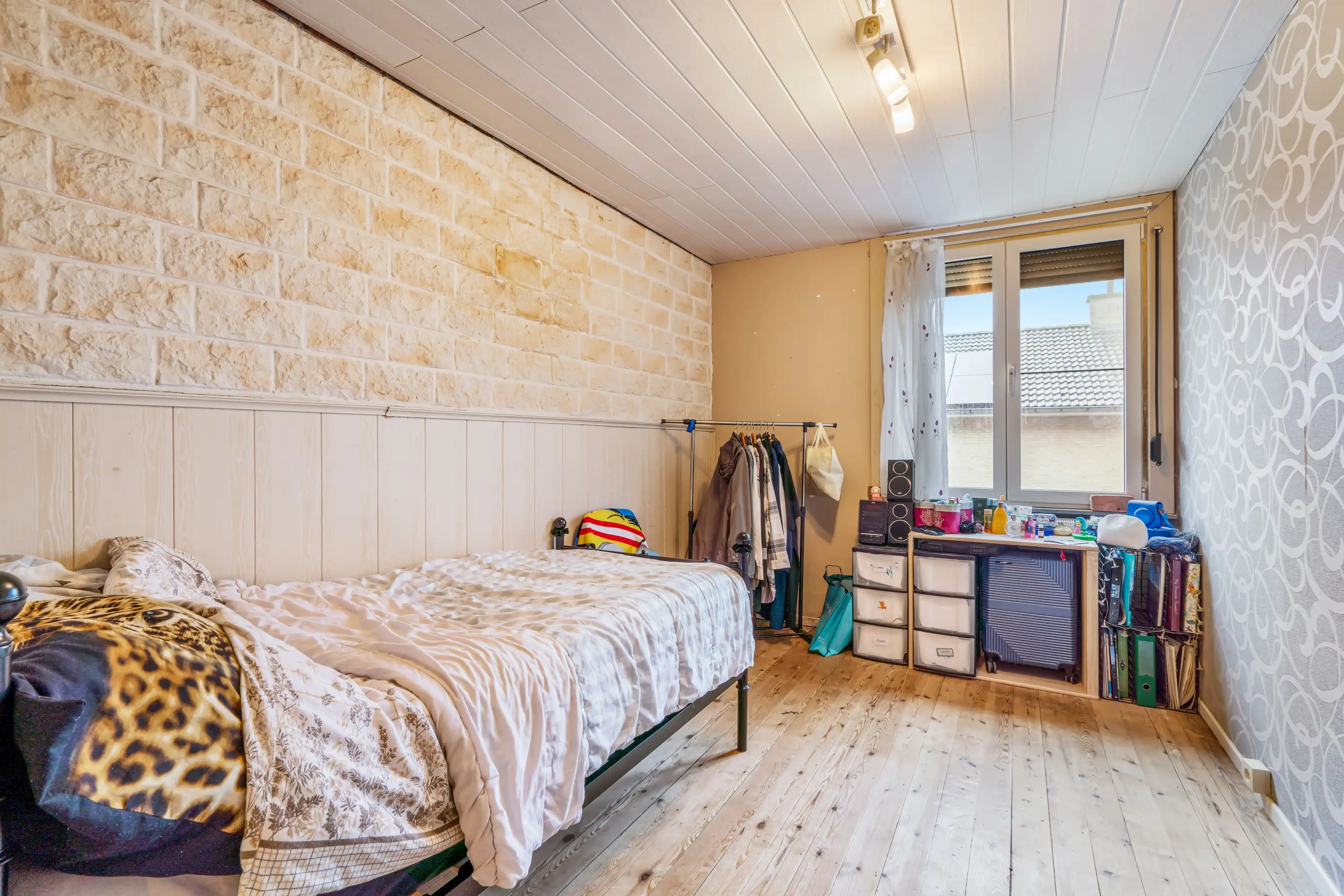 Woning voor grote gezinnen (6 slpks & 2 badkamers) foto 10