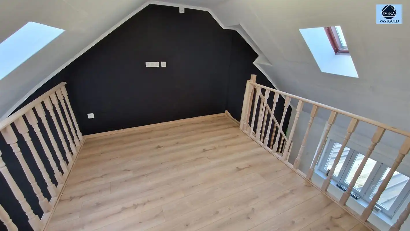 WONING MET 2 KAMERS, GARAGE EN TUIN foto 9