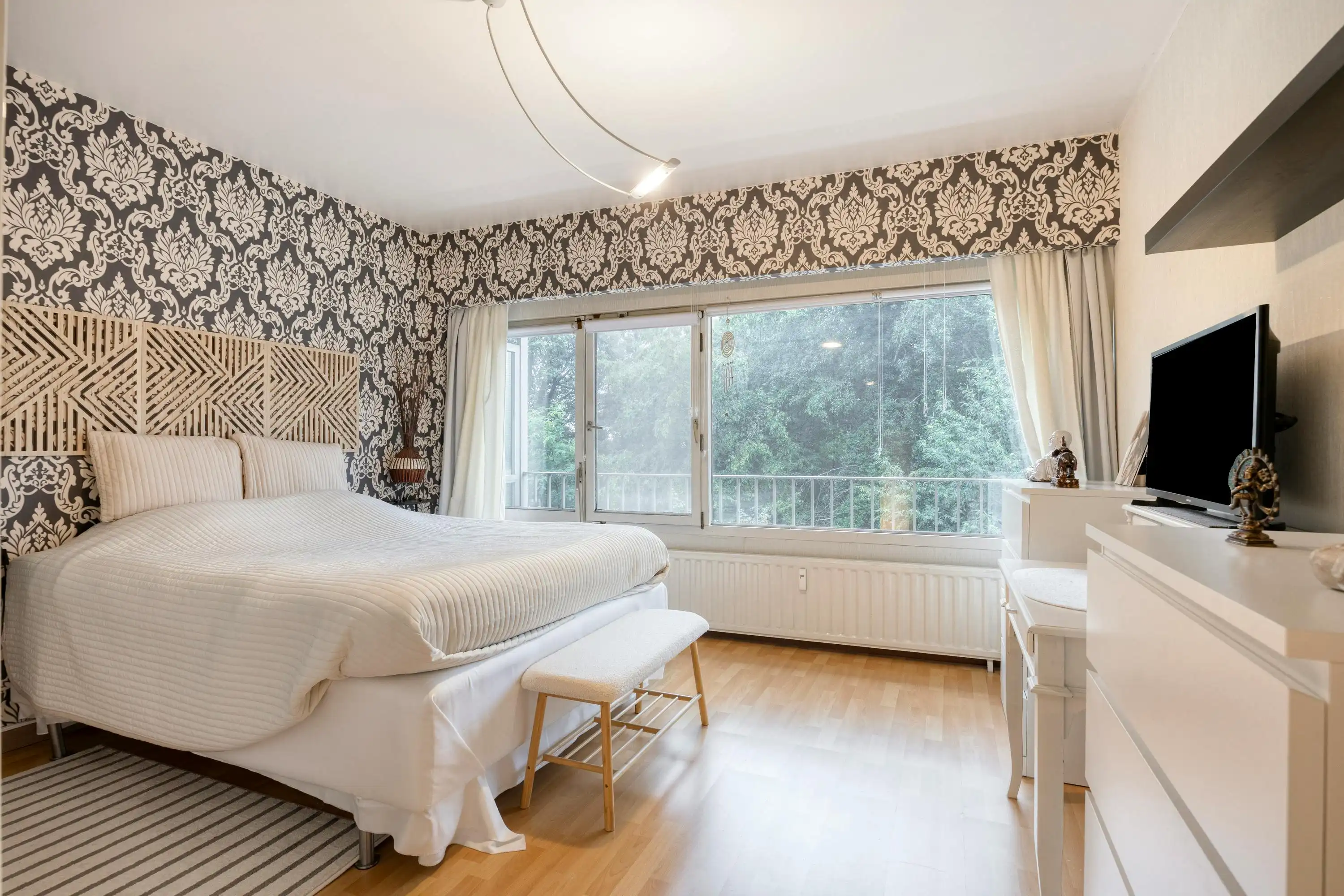 Instapklaar 2-slaapkamerappartement met twee terrassen foto 9