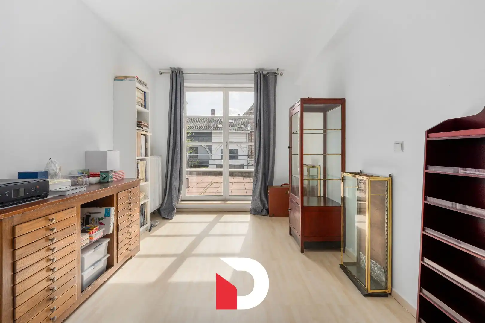 Uitzonderlijk appartement met terras en zicht op de reien foto 9