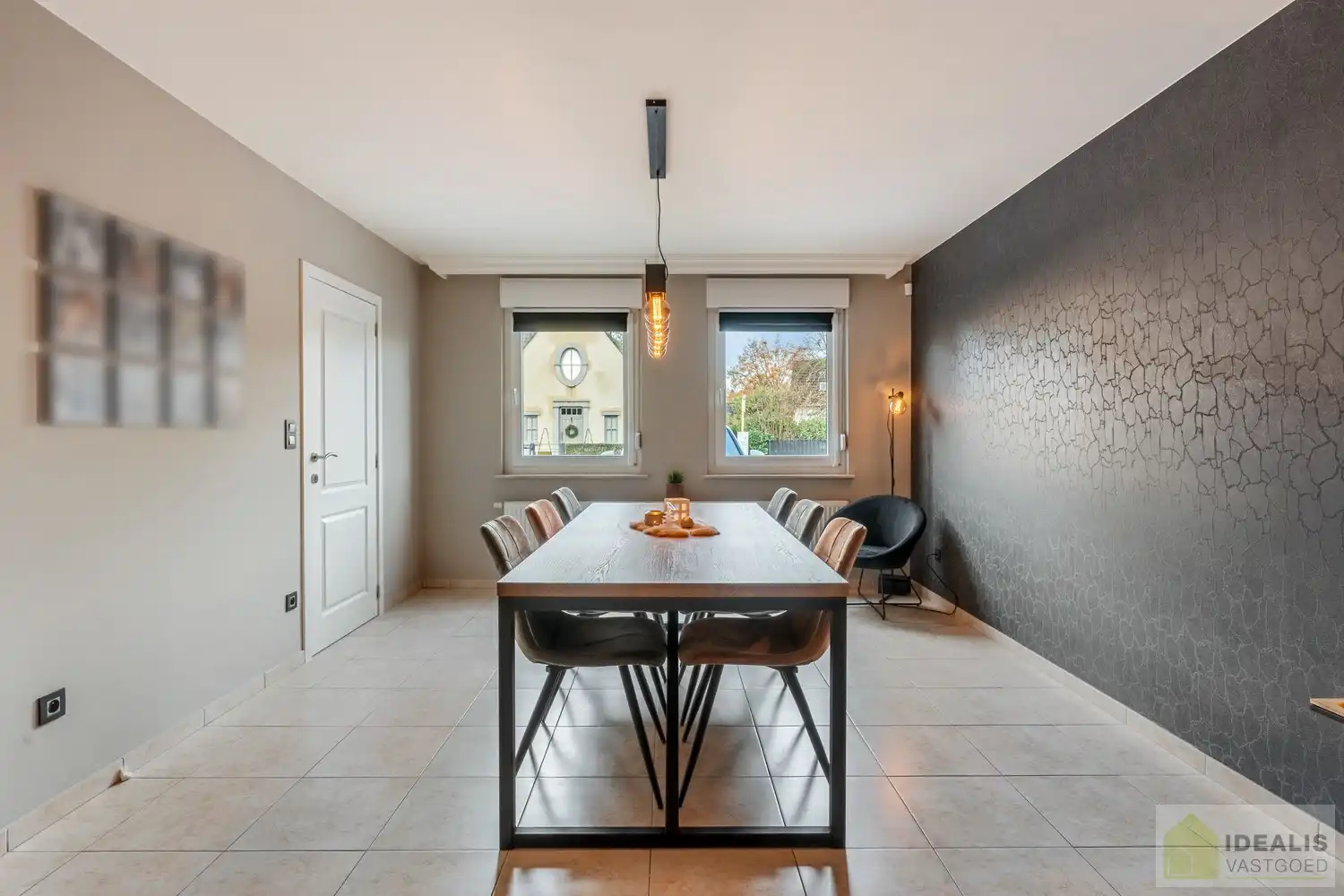 PERFECT ONDERHOUDEN GELIJKVLOERS APPARTEMENT MET MAAR LIEFST 3 SLAAPKAMERS VLAKBIJ HET BRUISENDSE CENTRUM VAN HEUSDEN-ZOLDER foto 11