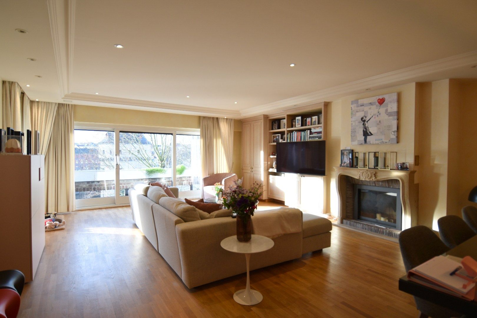 Klassevol appartement met schitterende ligging aan de Leie in Kortrijk foto 3