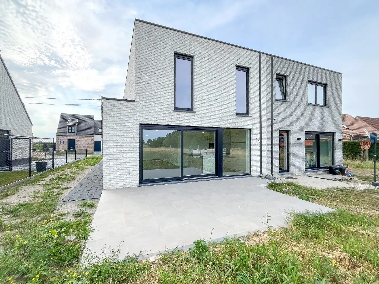 Moderne halfopen nieuwbouwwoning op 537 m² met landelijk verzicht op topligging te Torhout foto 22