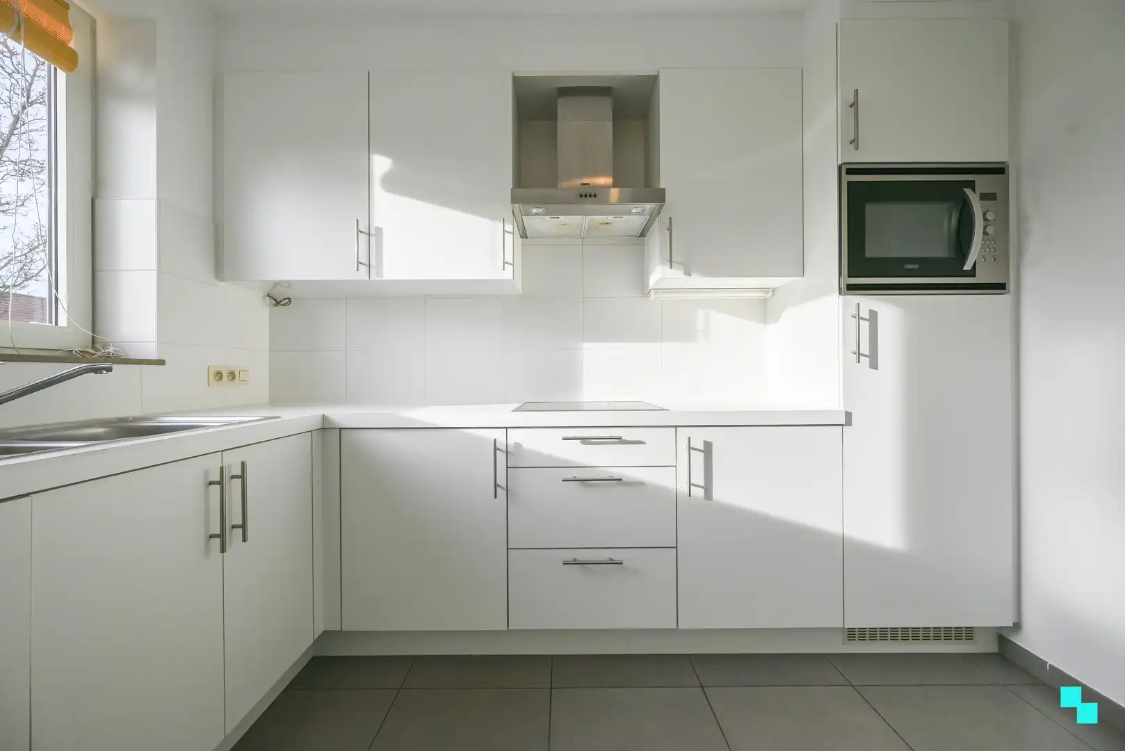 Energiezuinig appartement met twee terrassen in Wielsbeke foto 8