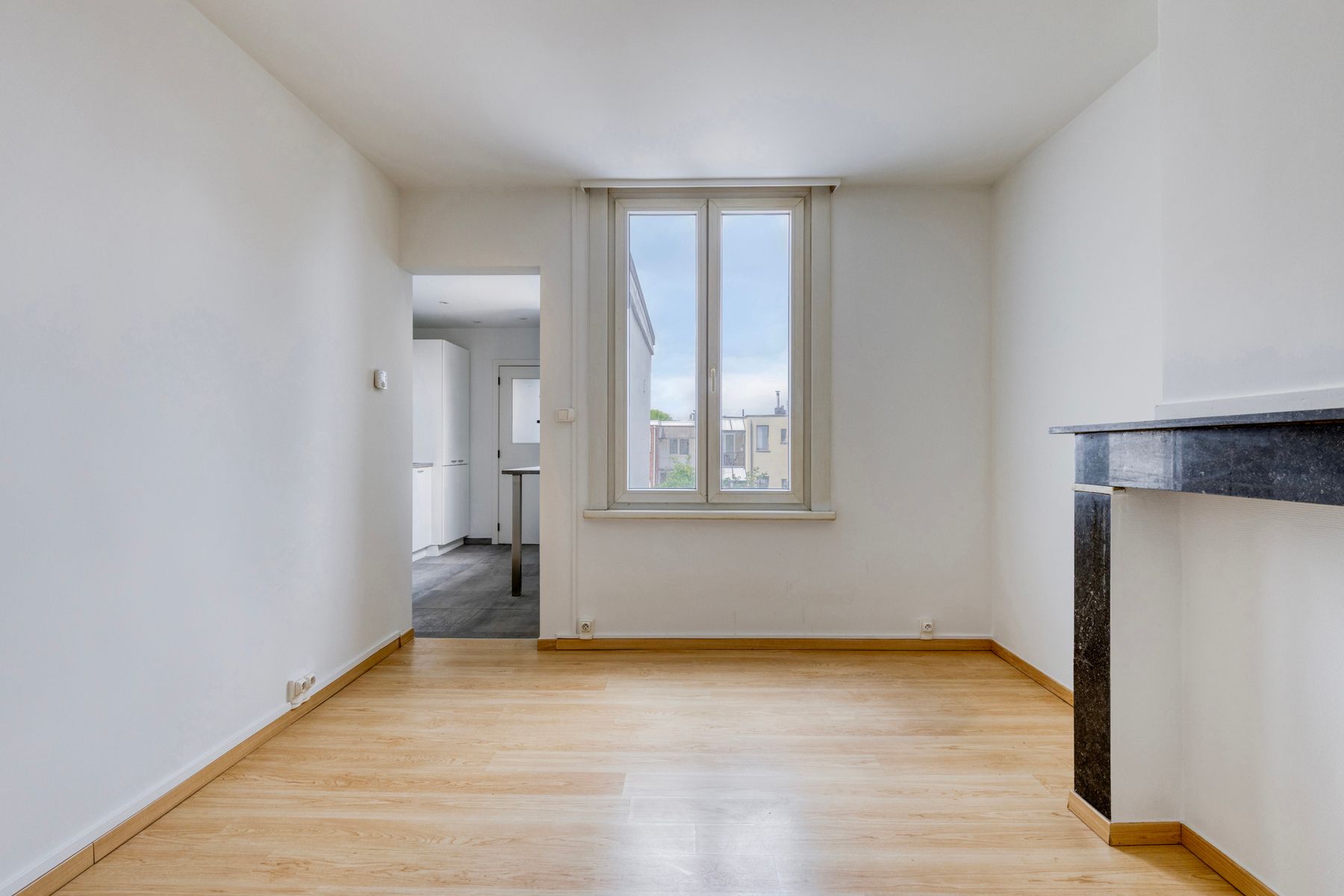 Instapklaar één-slaapkamerappartement in herenwoning. foto 7