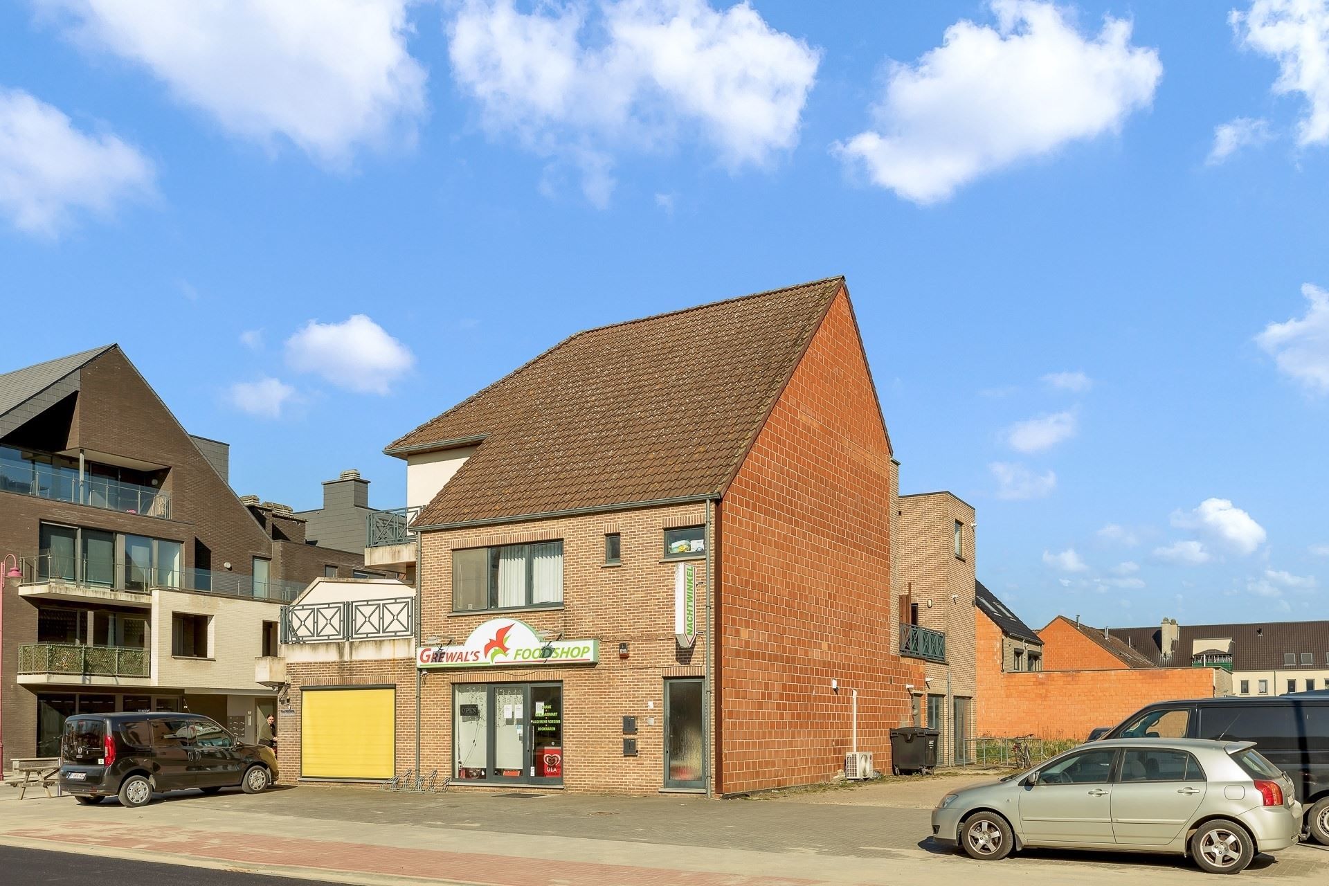 Opbrengsteigendom met 4 verhuurde appartementen en bouwgrond foto 31