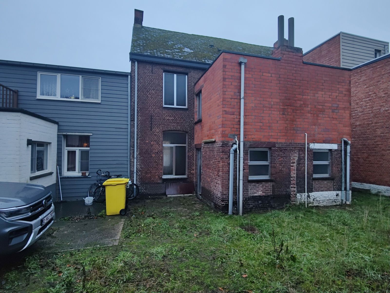 Rijwoning met 3 slaapkamers en tuin. foto 6