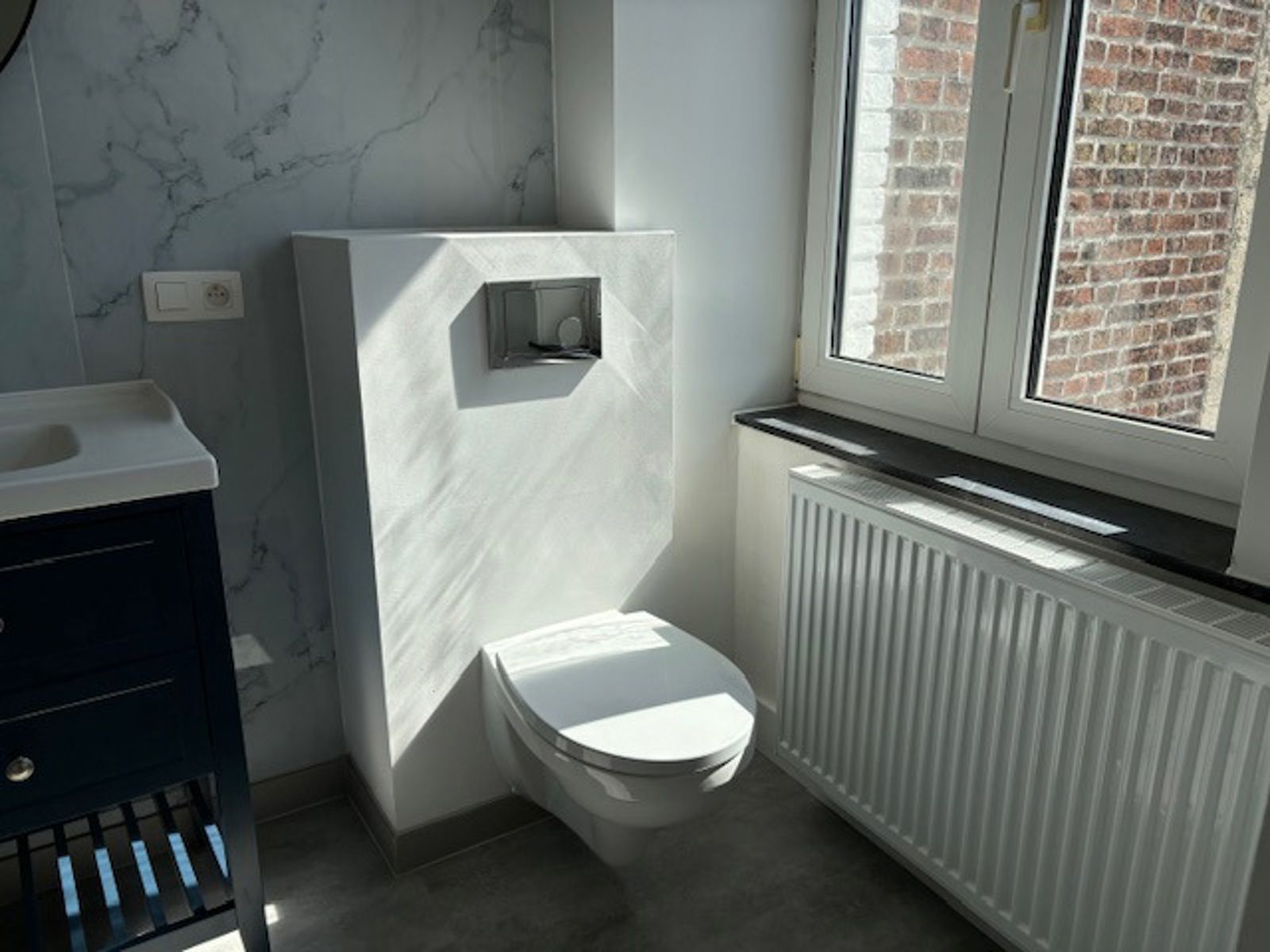 Volledig gerenoveerde woning aan het water te Tienen foto 8