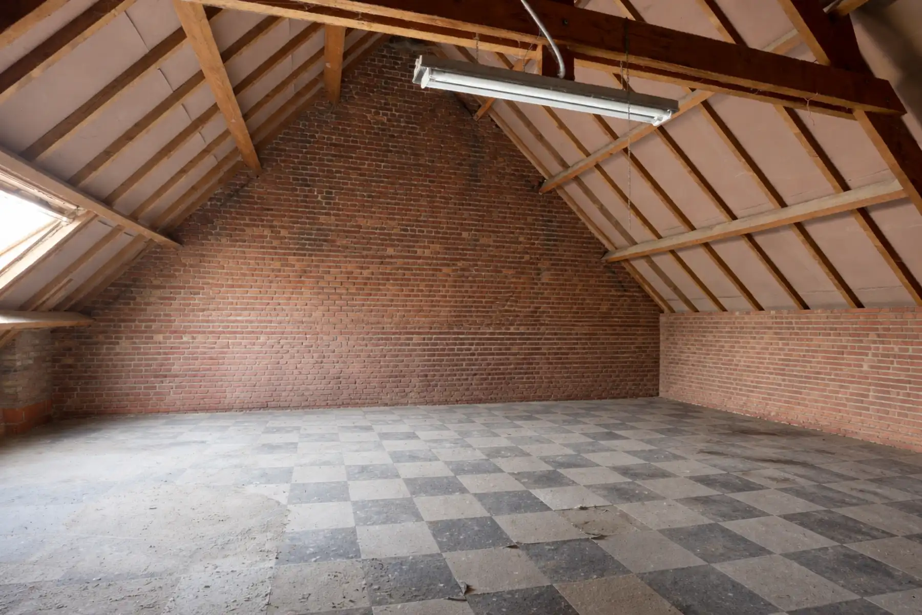 Instapklare woning met 3 slaapkamers en tuin  foto 14