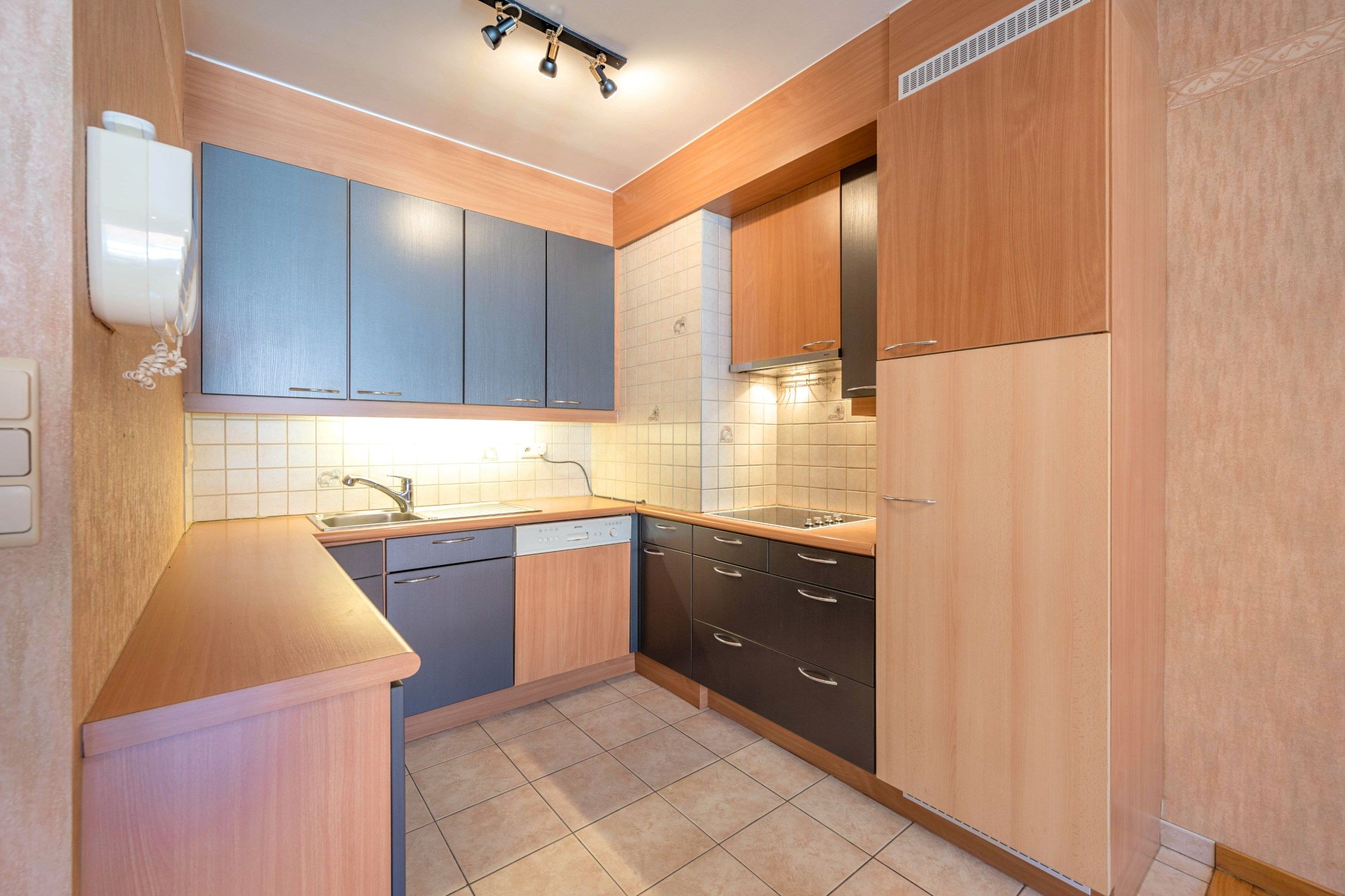 Ruim appartement met 2 slaapkamers te Heist-aan-Zee foto 4