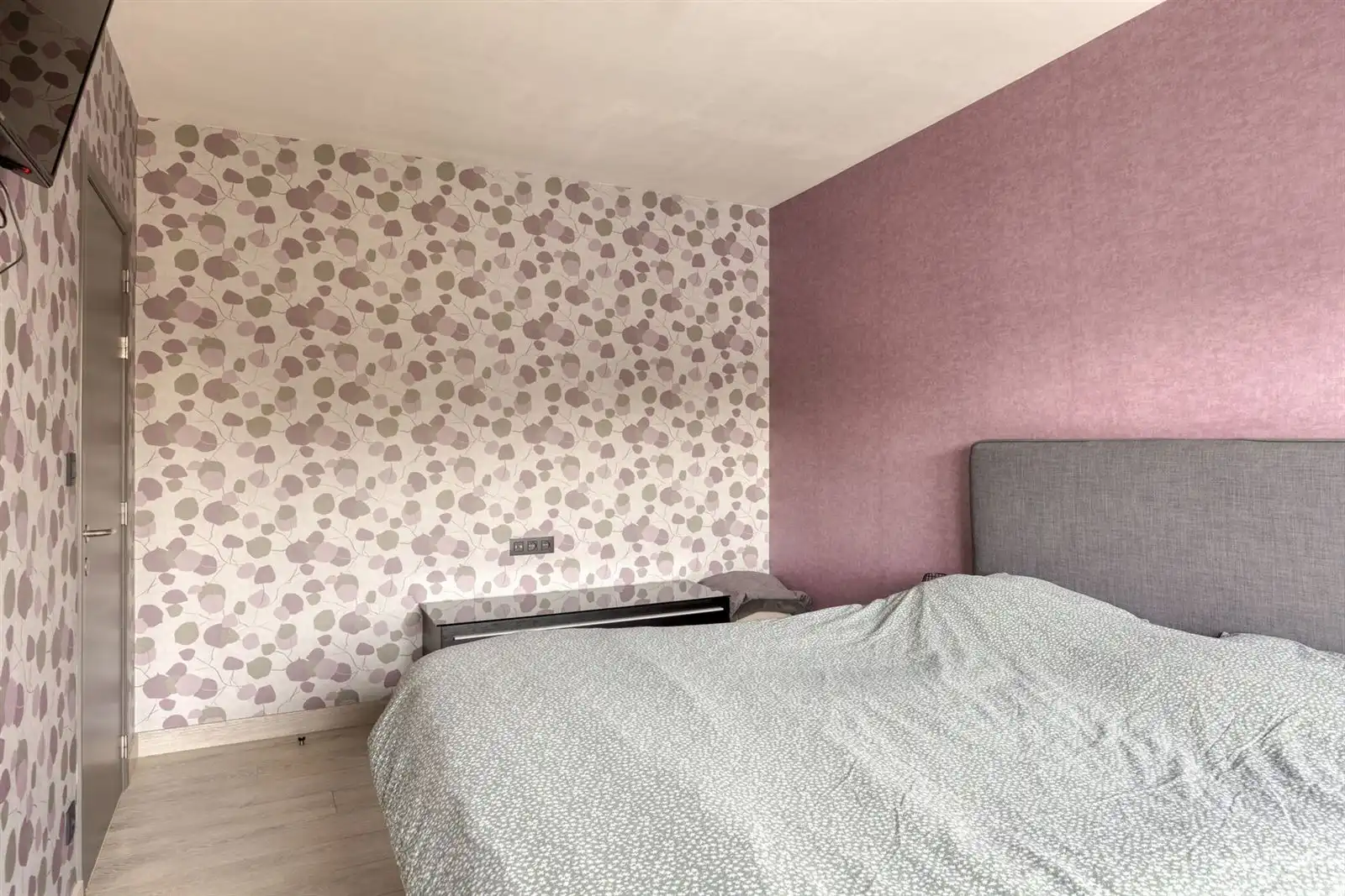 Woning met ruime loods te koop foto 19