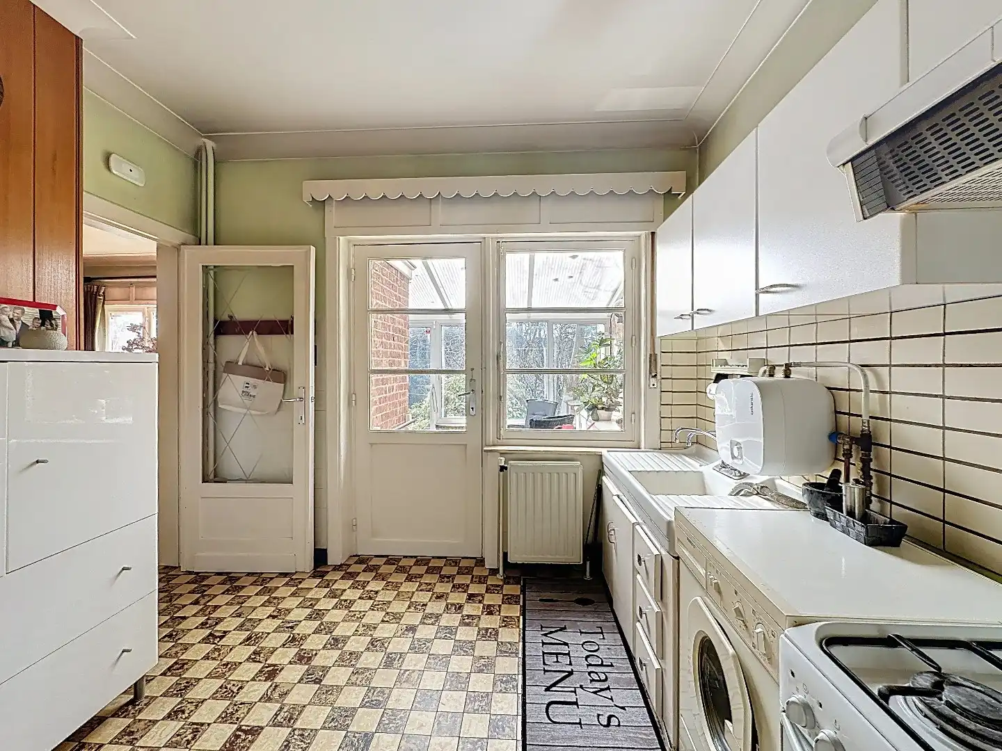 Te renoveren woning op top locatie! foto 9