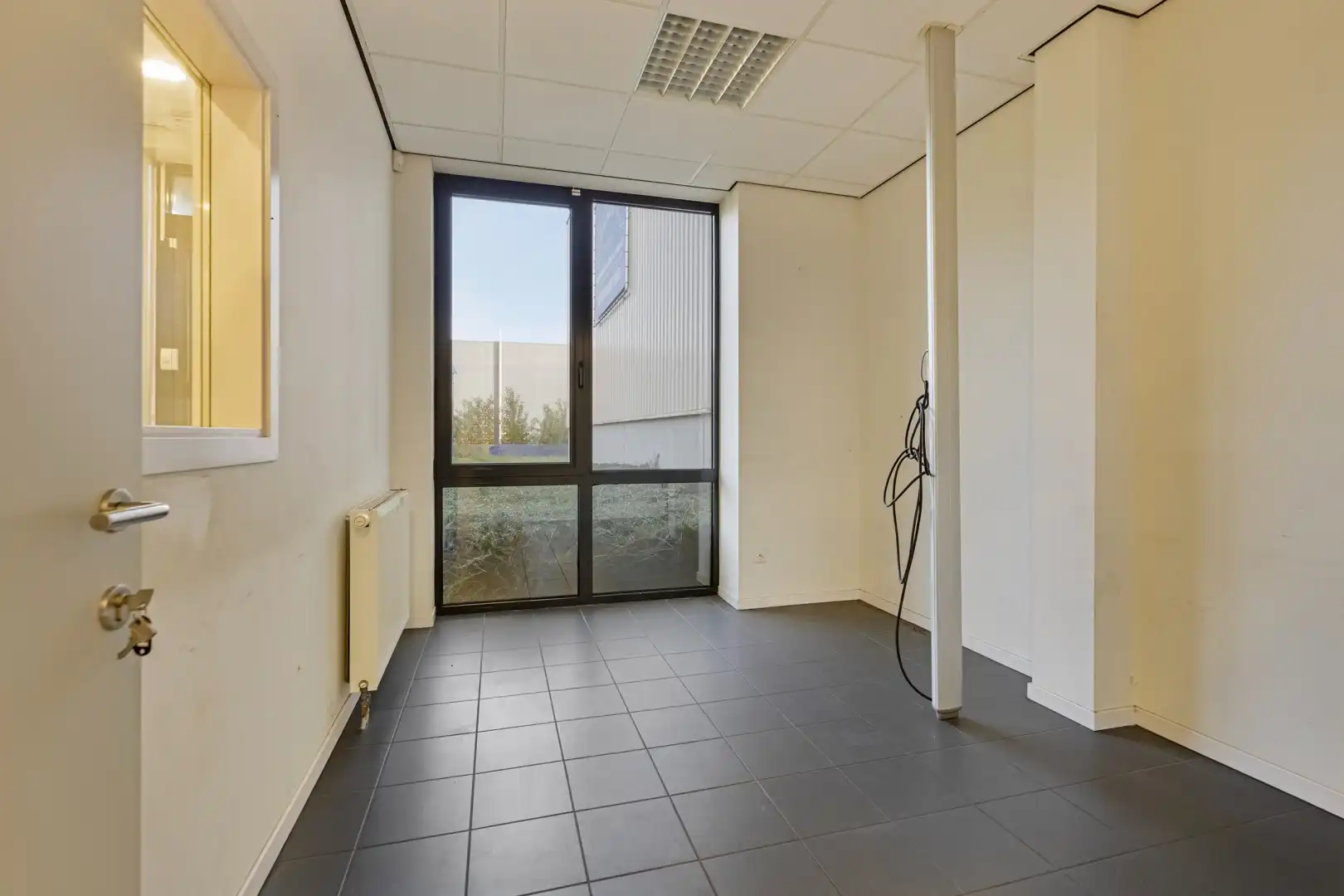 Kantoorruimtes te huur in Dilsen-Stokkem foto 11