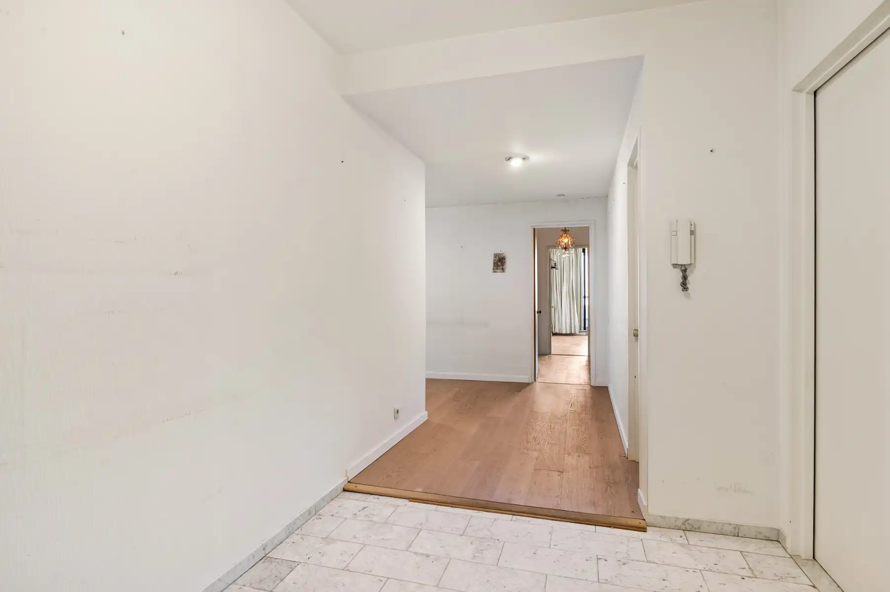 Licht en gezellig appartement 135m² + 22m² terras foto 2