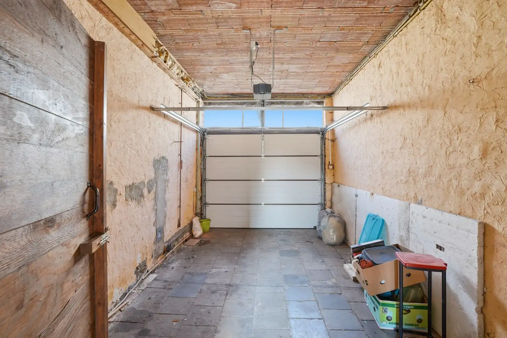 Te renoveren woning in centrum Eernegem foto 10