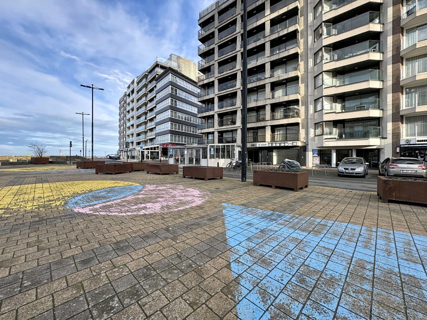 Uiterst gunstig gelegen horecazaak/handelspand foto 3