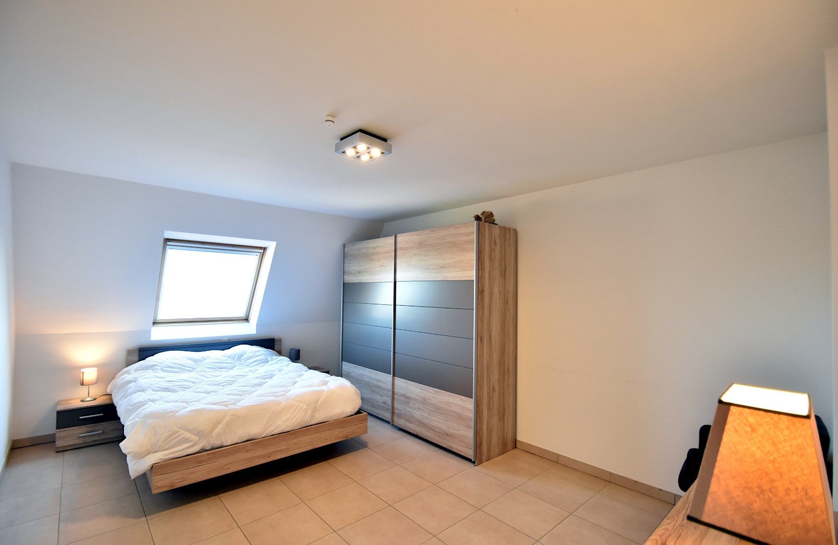 Stijlvol duplexappartement in moderne residentie foto 19