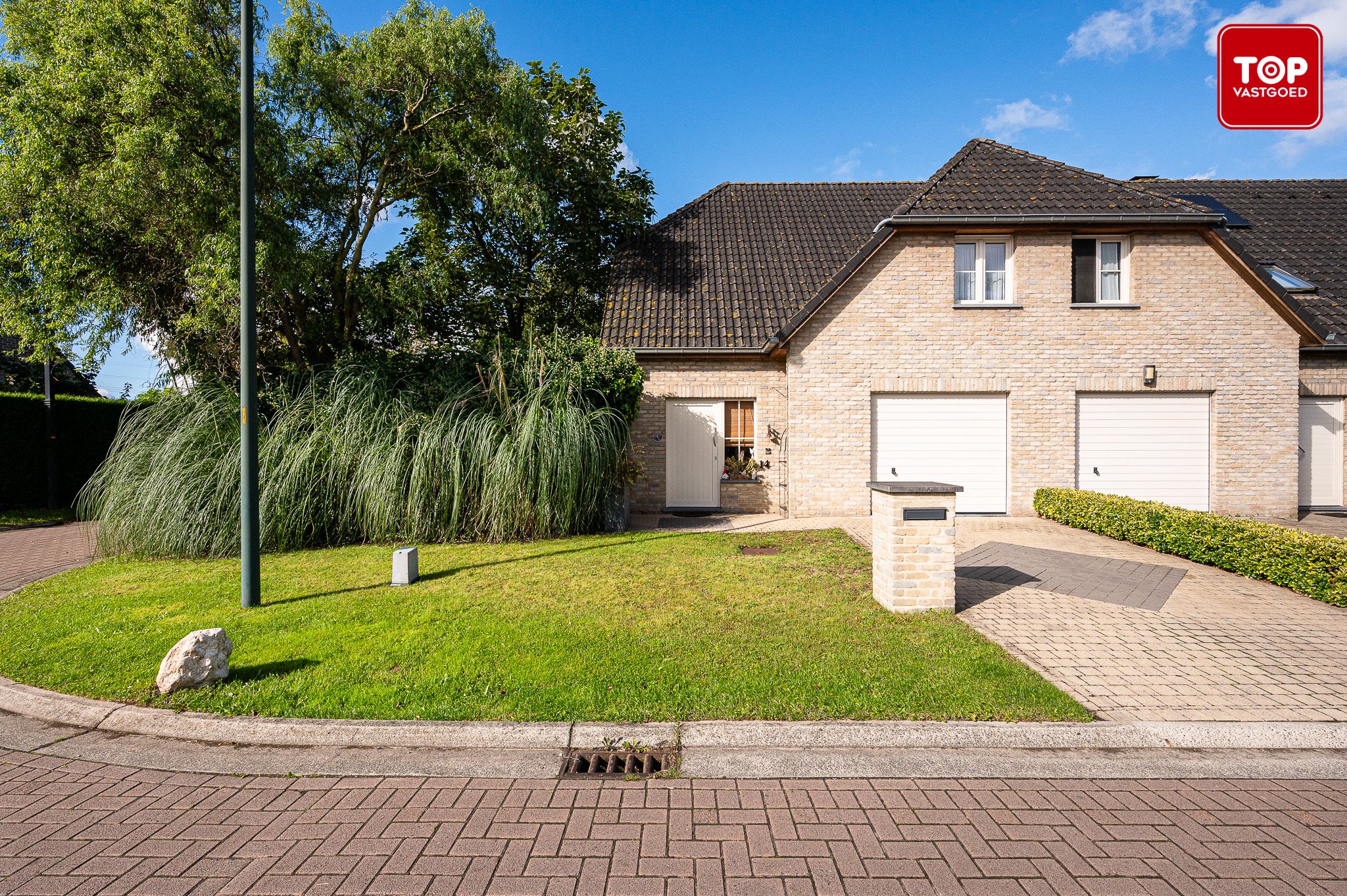 Instapklare woning met 3 slaapkamers en prachtige tuin foto 3