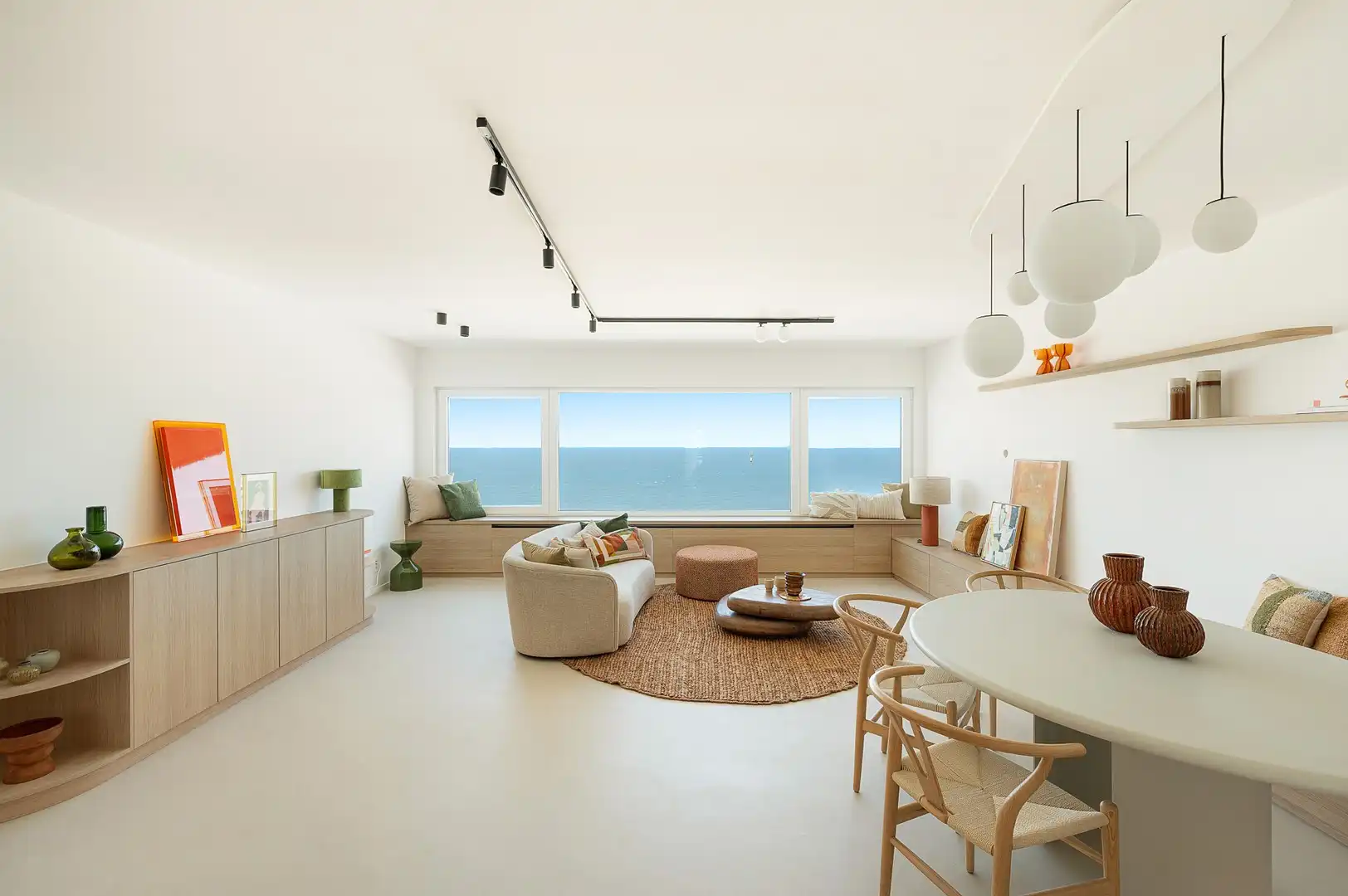 Prachtig gerenoveerd appartement met frontaal zeezicht, tussen het Lichttorenplein en het Albertplein. foto 6