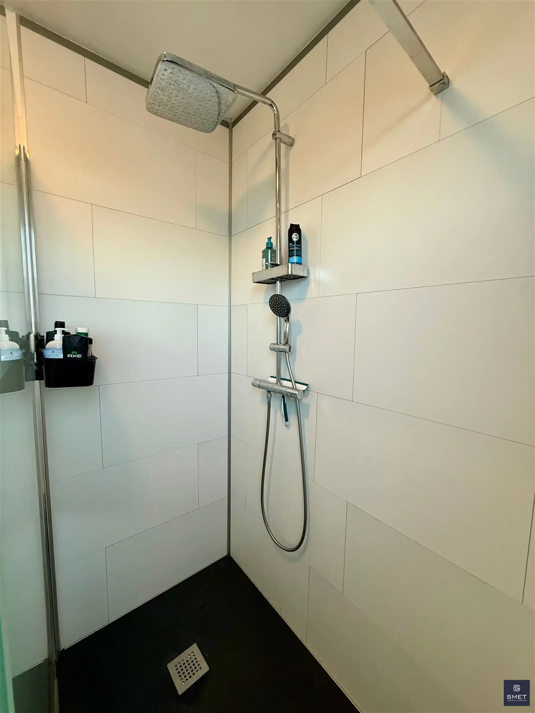 Instapklare bel-etage met tuin en garage foto 19