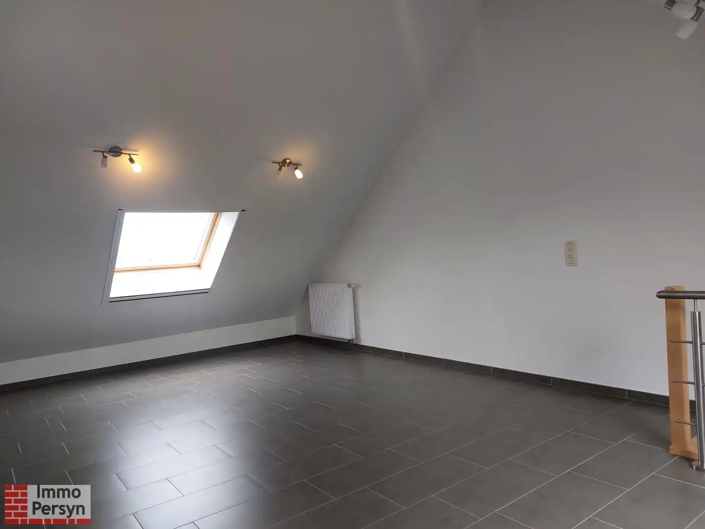 Gezellige rijwoning met kleine stadstuin foto 20