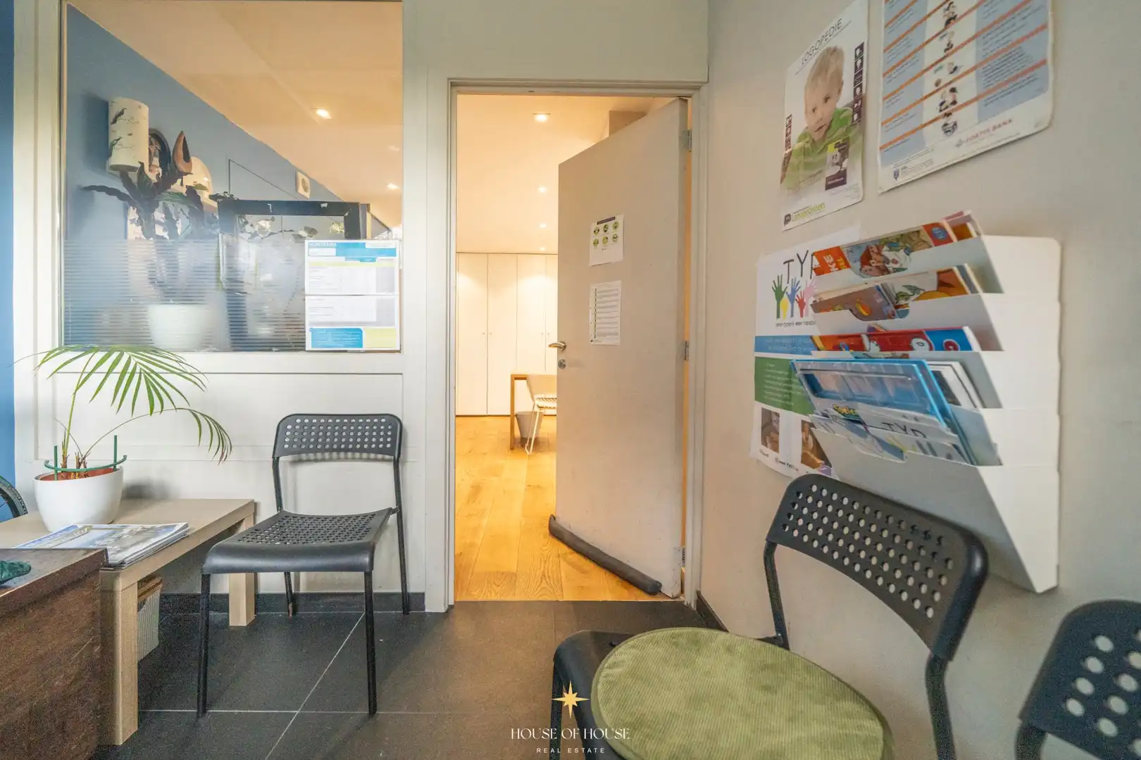 Gerenoveerd charmehuis in het hart van Brugge foto 15