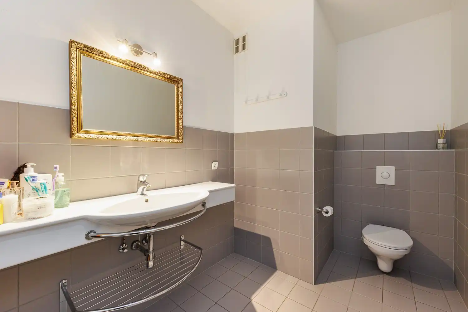 Ruim appartement 3slpks met zicht op de jachthaven ‘t Eiland foto 17